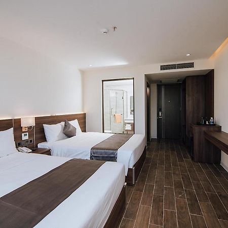 Phuong Bac Luxury Hotel Донг Хой Екстериор снимка